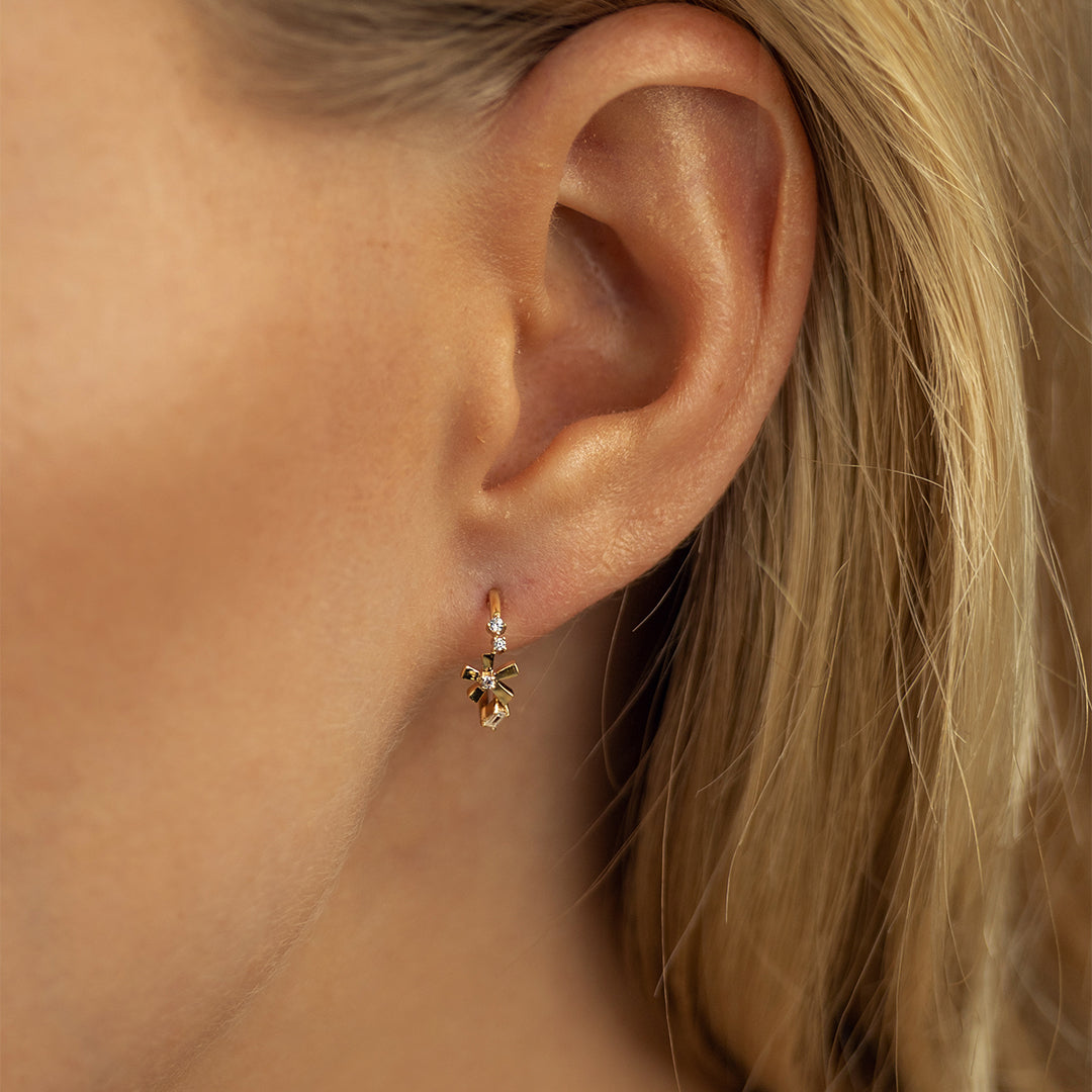 Echtgold Ohrring Fleur