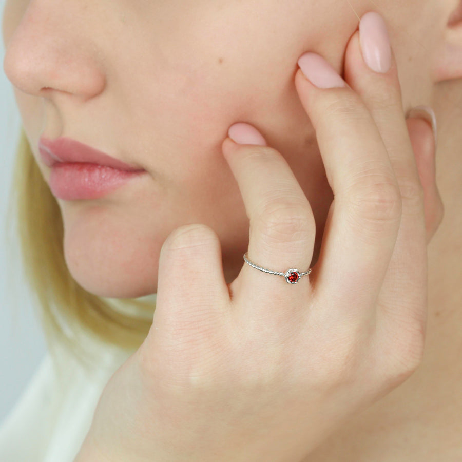 Delicate Touch Ring Tendency