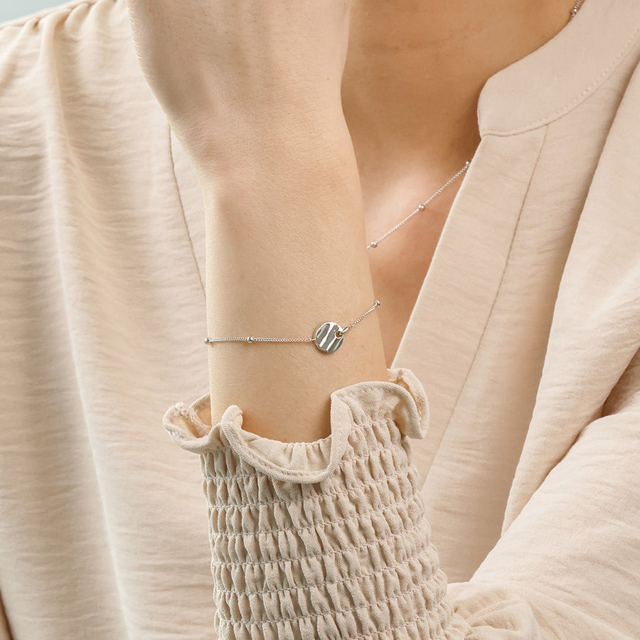 Modern Aztec Armband Ondelia