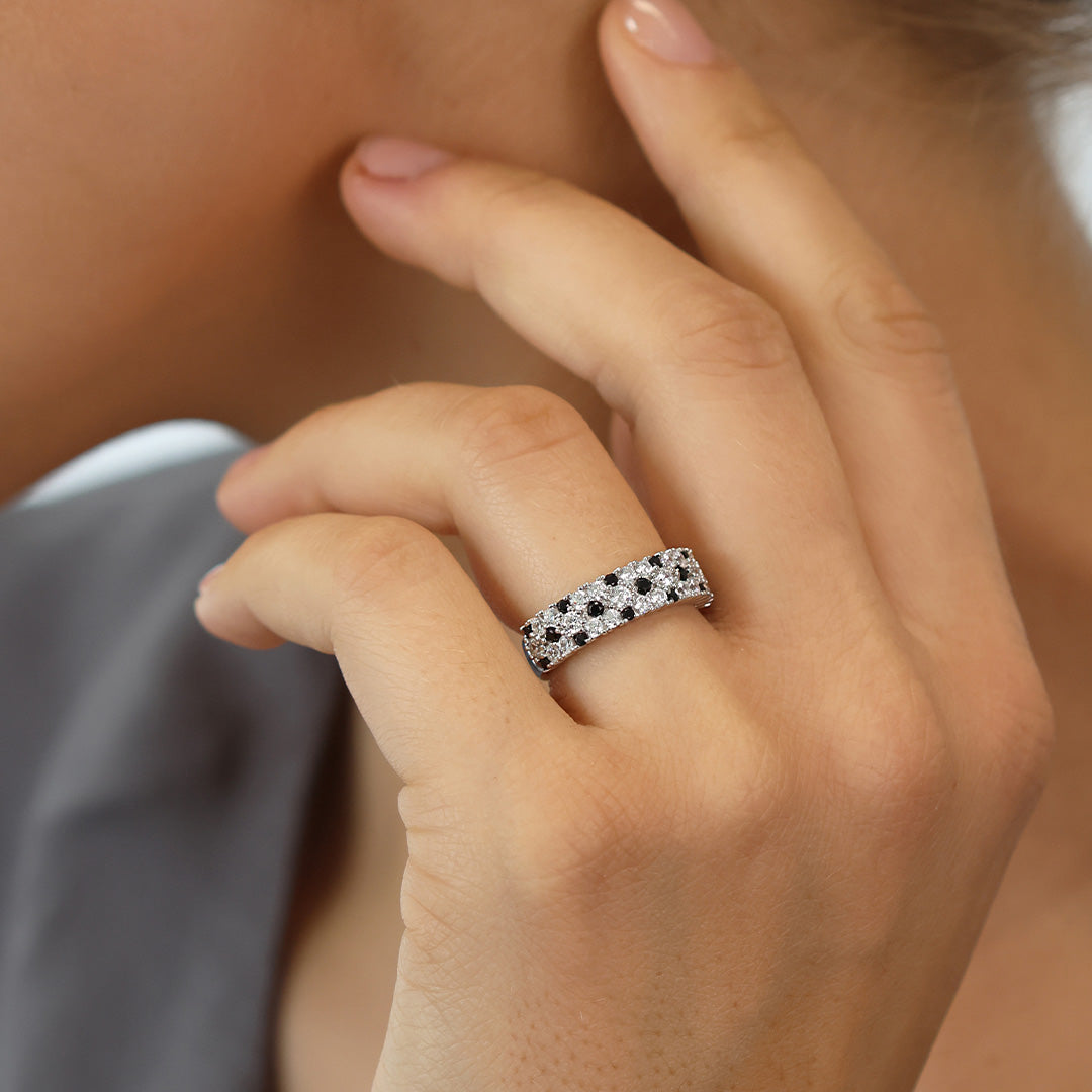 Colour Love Ring Nivary
